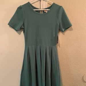 Lularoe size small Amelia (Sage color)